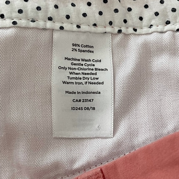 Talbots perfect slim legs pink crop pants size 8 - Picture 9 of 10